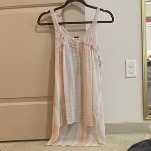Sleeveless White and Peach top
